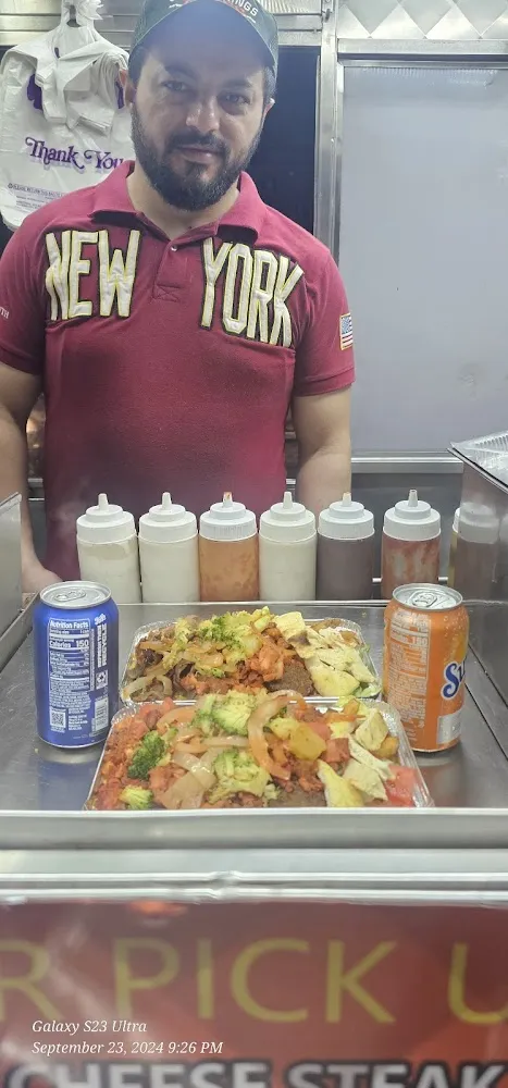 Mix Chicken and Lamb over Rice with Everything